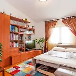 Three-bedroom In Apartament