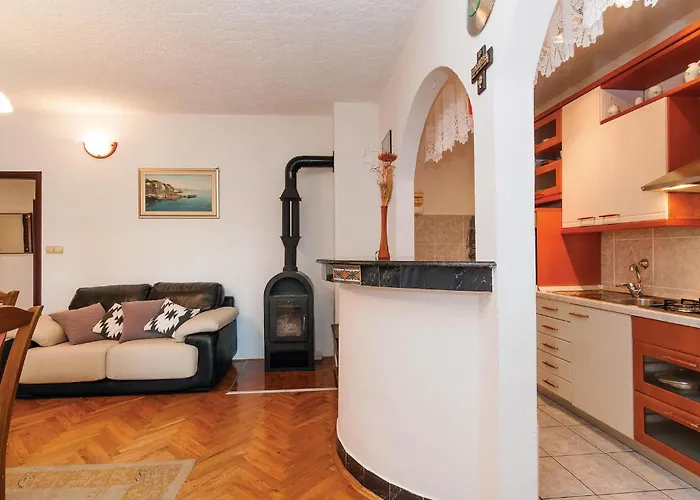 شقة Three-bedroom In *